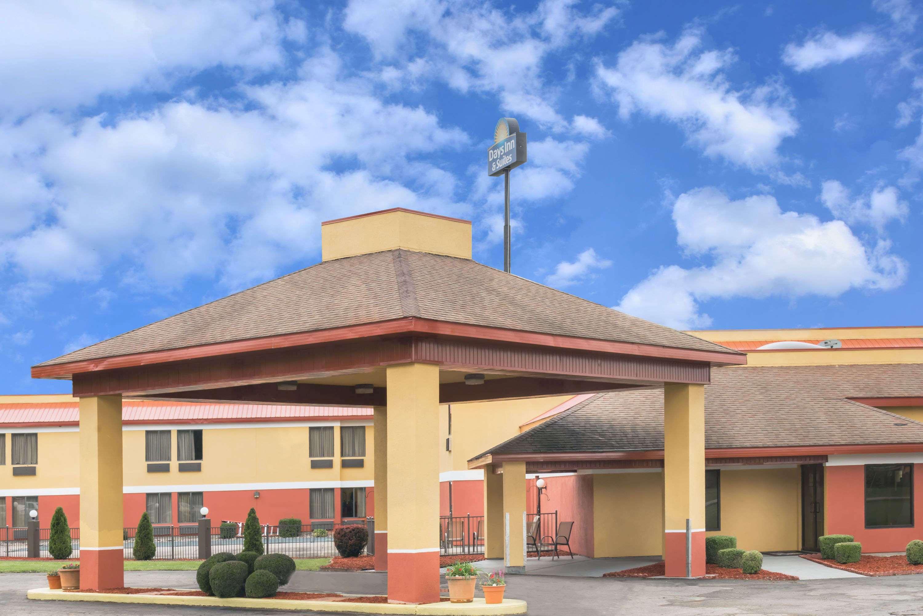 Days Inn & Suites By Wyndham Casey Zewnętrze zdjęcie